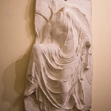 All'ombra Della Torre Only Couette-café 3*
